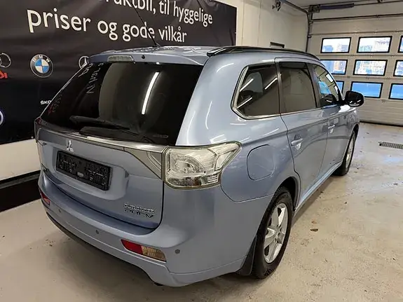 Mitsubishi Outlander 2014 photo 5