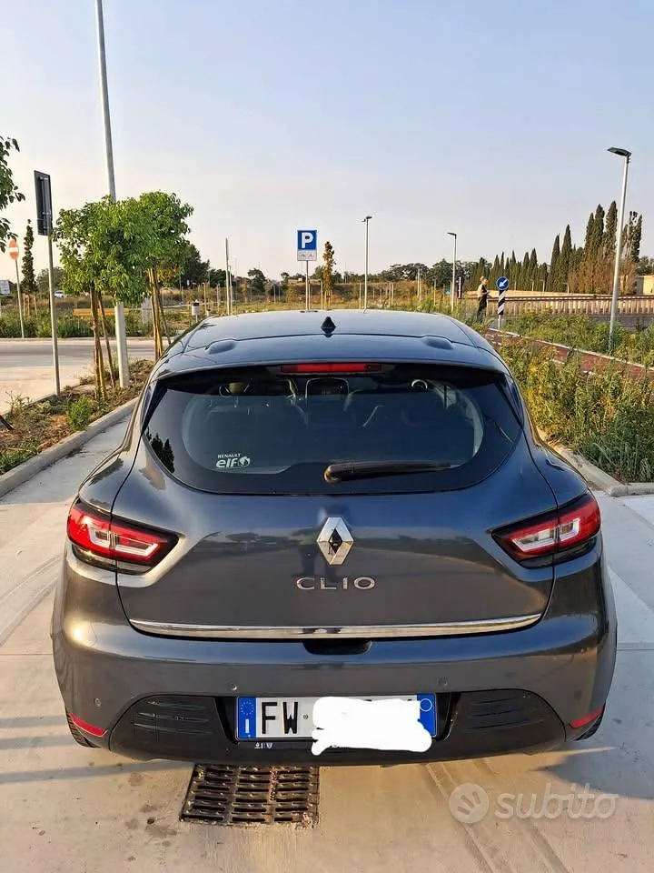 Renault Clio 2019 photo 3