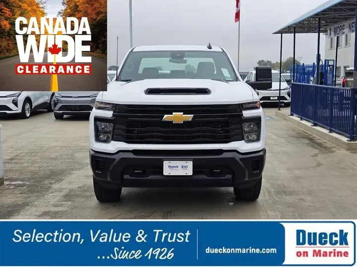 Chevrolet Silverado 3500Hd 2026 photo 3