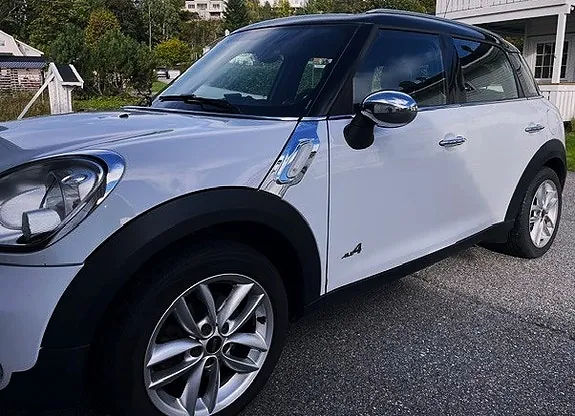 Mini Countryman Cooper D 2013 photo 2