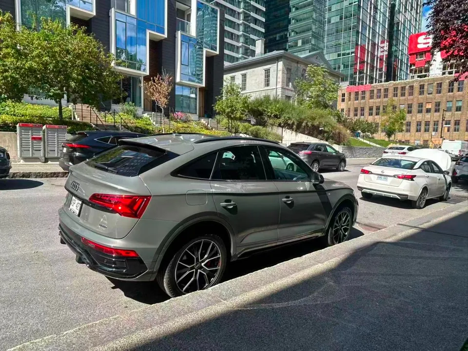 Audi Q5 2024 photo 3