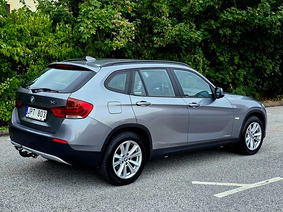 BMW X1 2011 photo 2