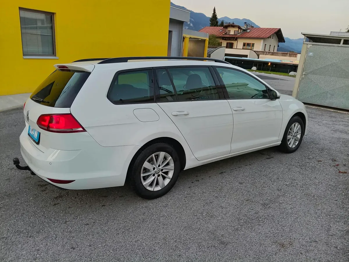 Volkswagen Golf 2015 photo 2