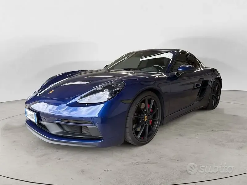 Porsche 718 Cayman Gts