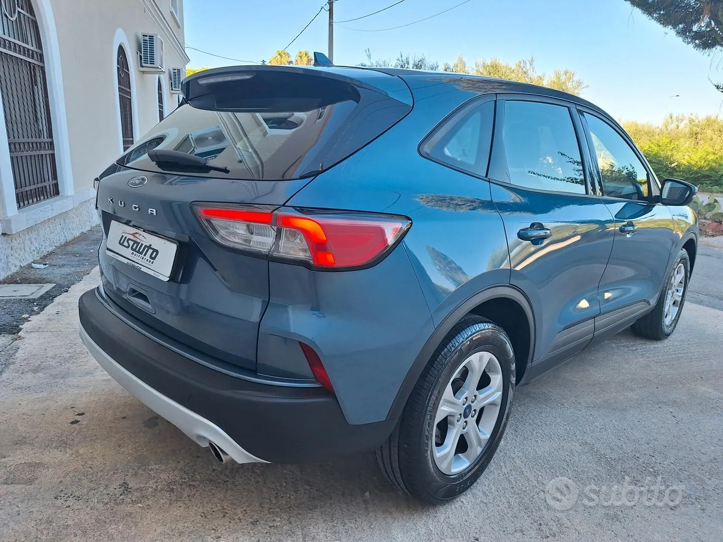 Ford Kuga 2022 photo 3
