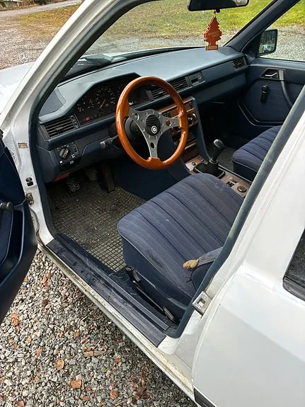 Mercedes-Benz Other 1988 photo 4