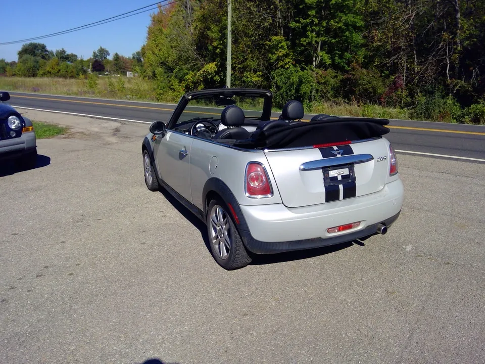 Mini Cooper 2012 photo 3