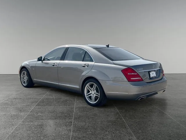 Mercedes-Benz S-Class 2010 photo 4