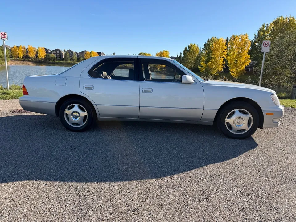 Lexus Ls400 1998 photo 4