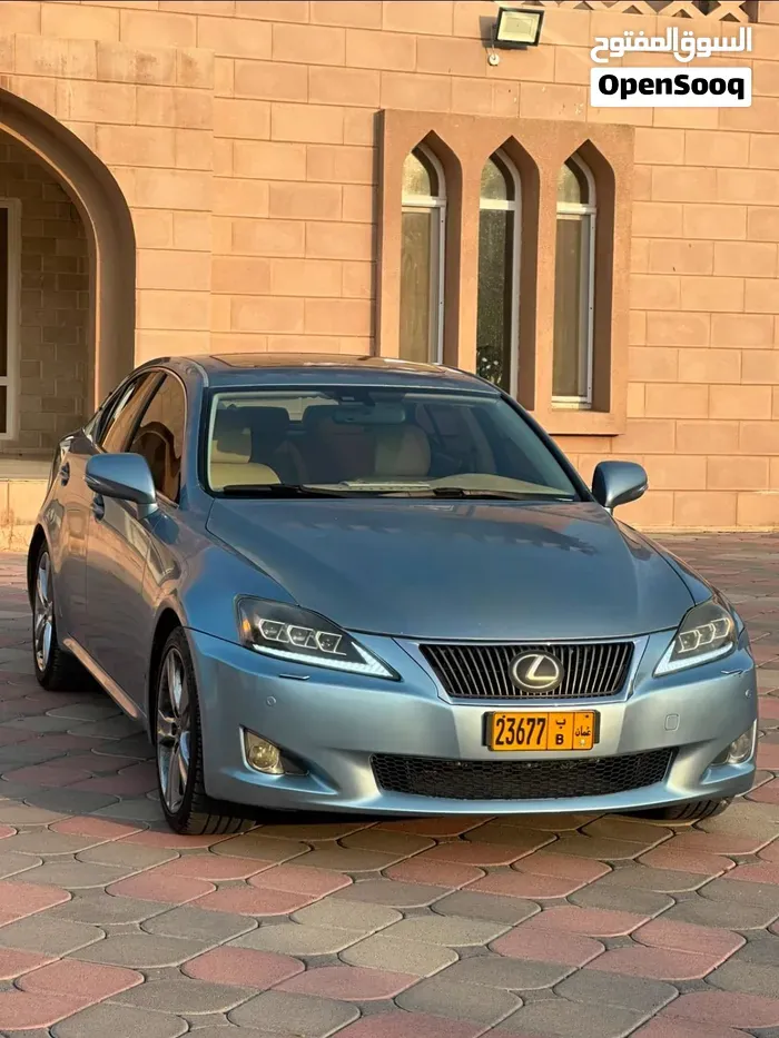 Lexus Is 2009 photo 2