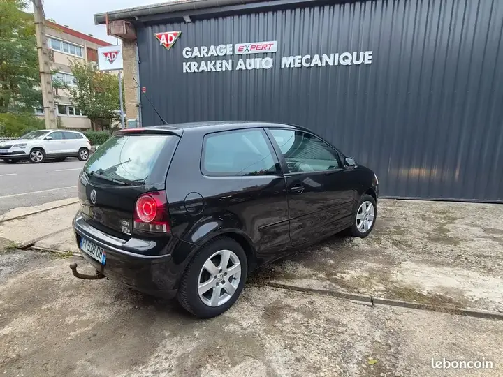 Volkswagen Polo 2006 photo 4