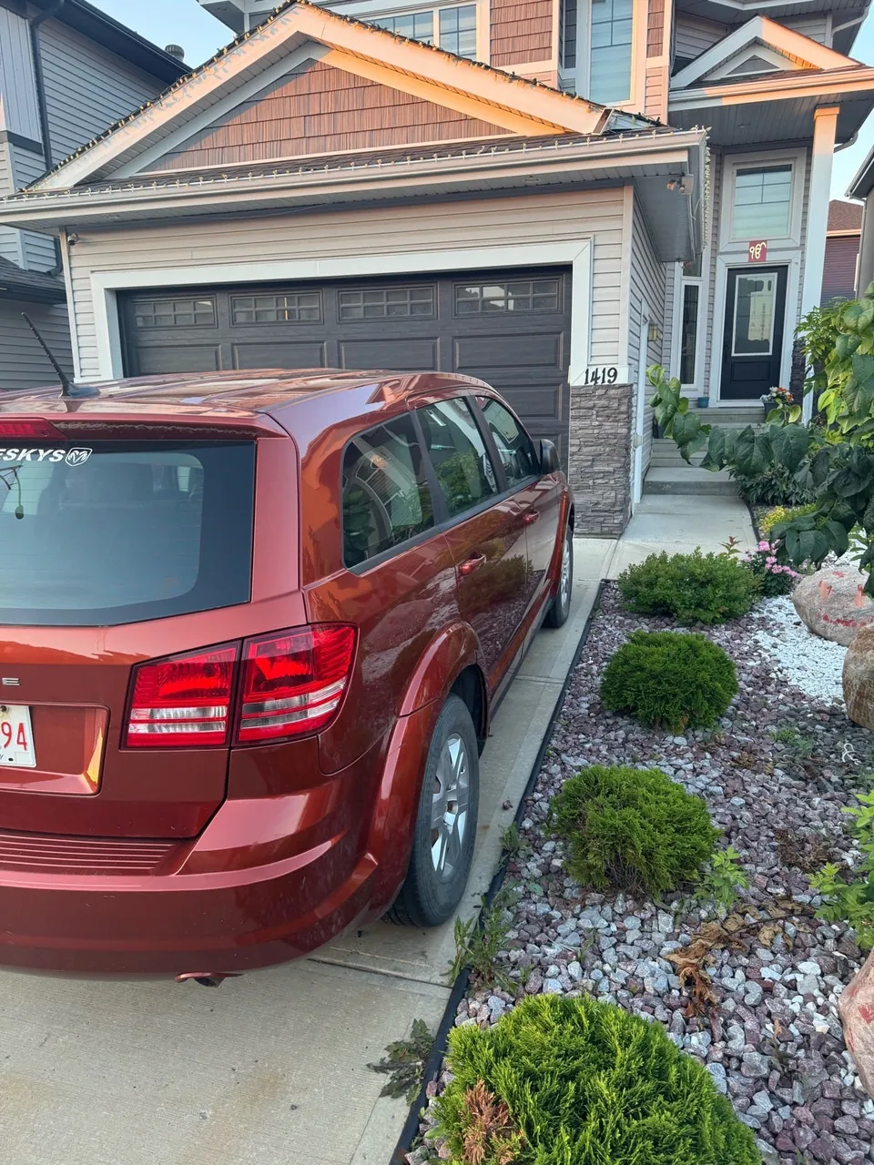 Dodge Journey 2012 photo 2