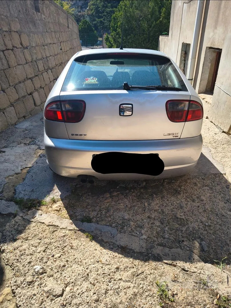 Seat Leon 2004 photo 2