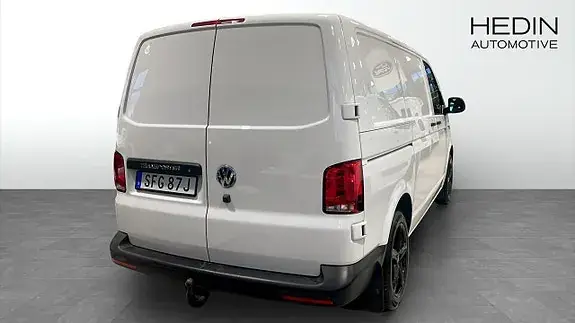 Volkswagen Transporter 2023 photo 2