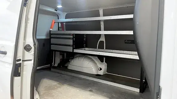 Volkswagen Transporter 2023 photo 5