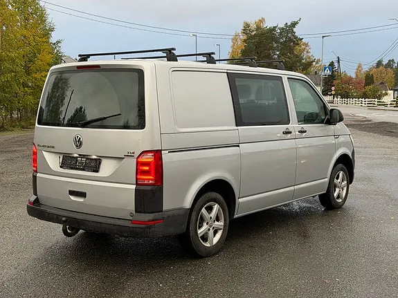 Volkswagen Transporter 2018 photo 5