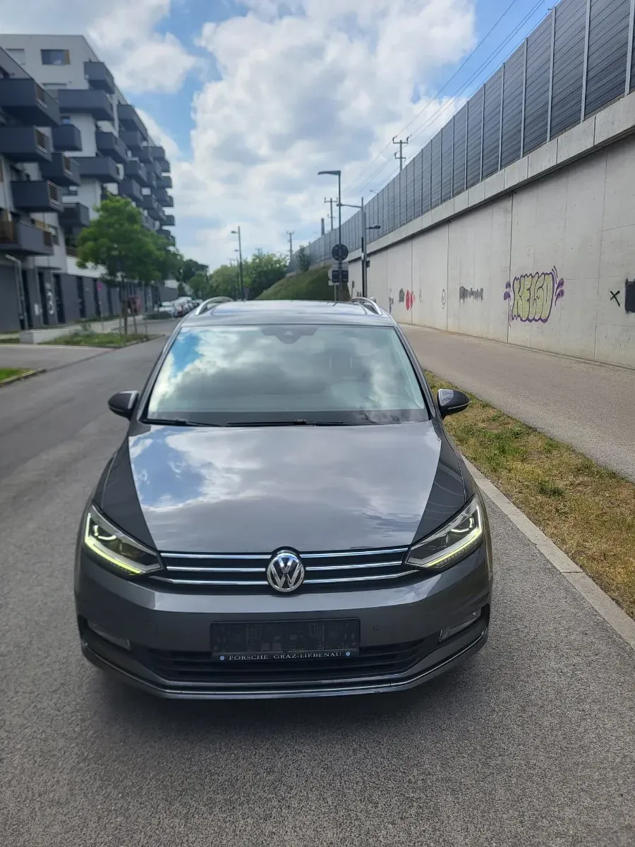 Volkswagen Touran 2015 photo 3