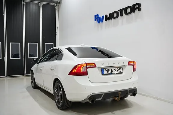 Volvo S60 2012 photo 5