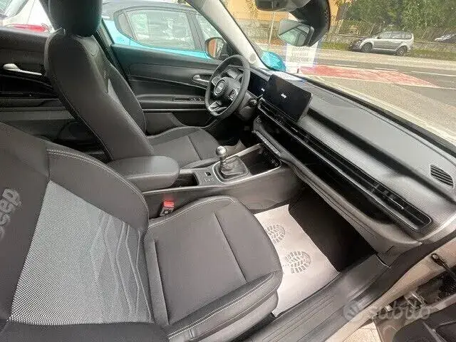 Jeep Avenger 2025 photo 4