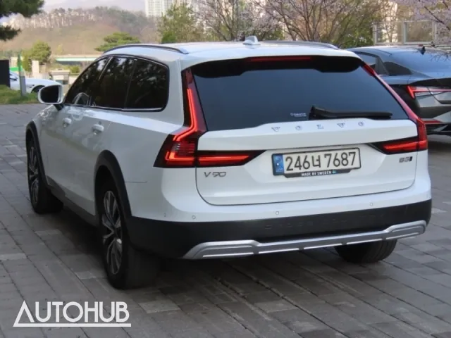 Volvo V90 2021 photo 4