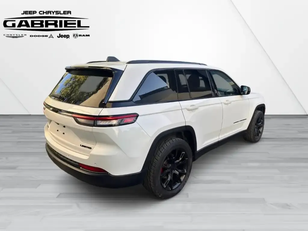 Jeep Grand Cherokee 2023 photo 4