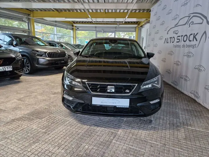 Seat Leon 2020 photo 2