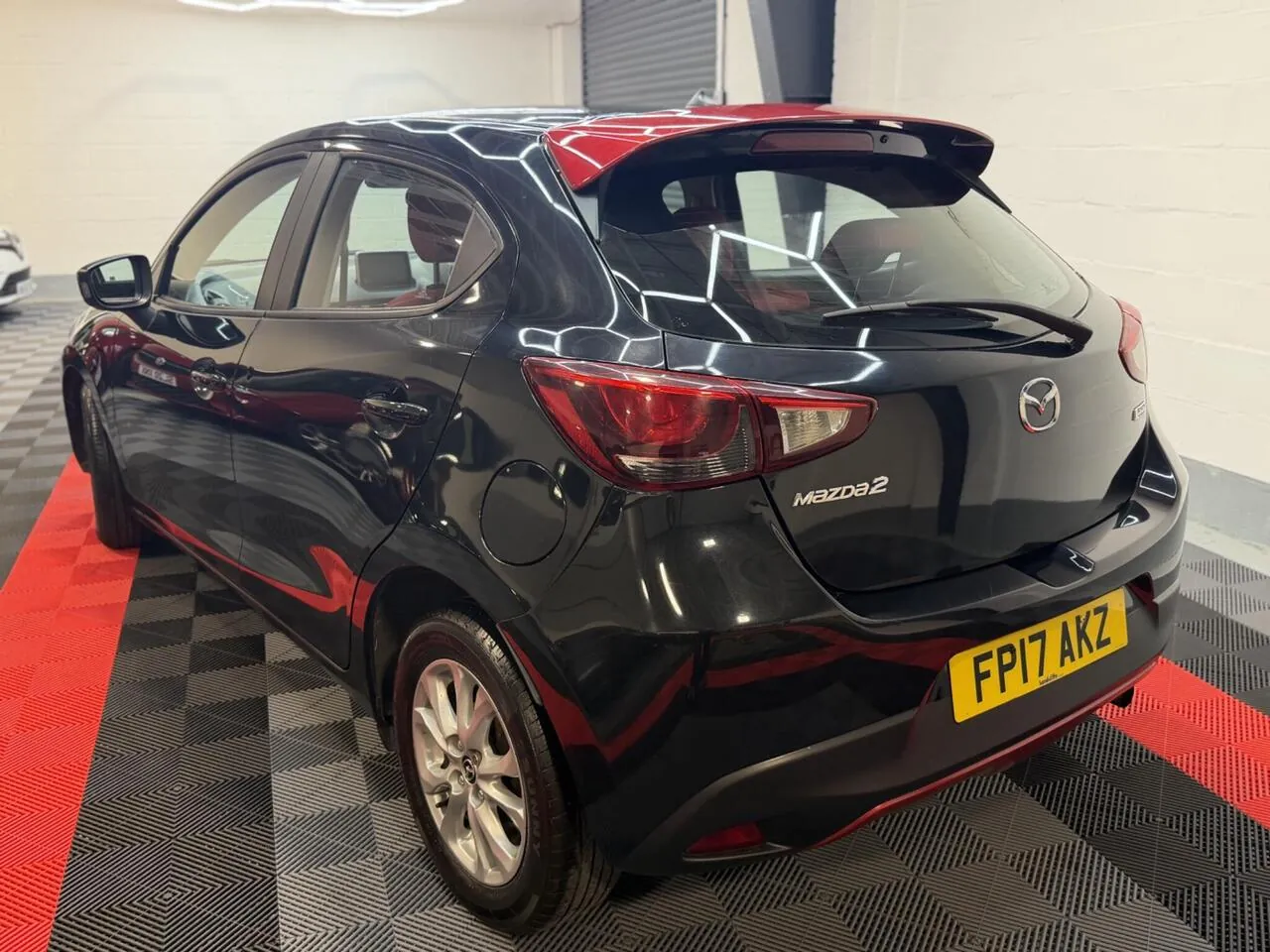 Mazda Mazda2 2017 photo 5