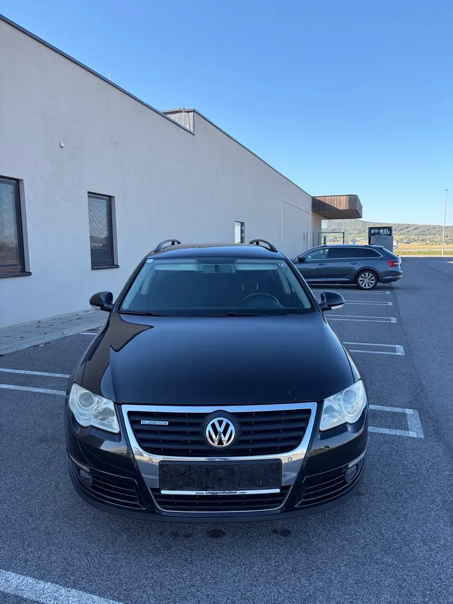 Volkswagen Passat 2009 photo 2