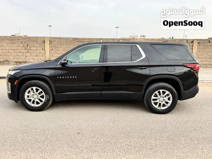 Chevrolet Traverse 2023 photo 3