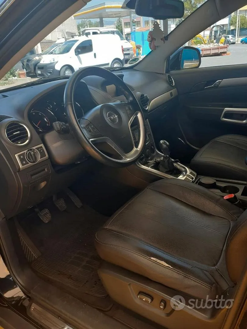 Opel Antara 2012 photo 4