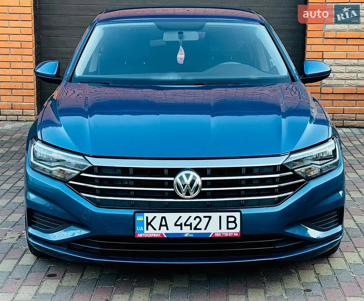 Volkswagen Jetta 2019 photo 3