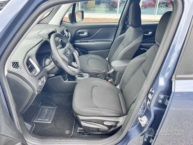 Jeep Renegade 2025 photo 5