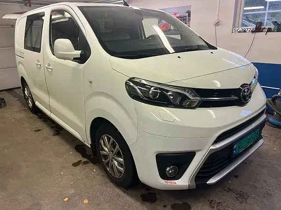 Toyota Proace 2016 photo 2