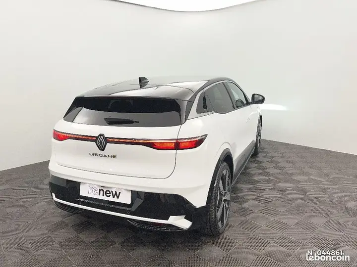 Renault Megane 2023 photo 4