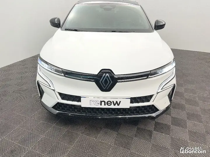 Renault Megane 2023 photo 3