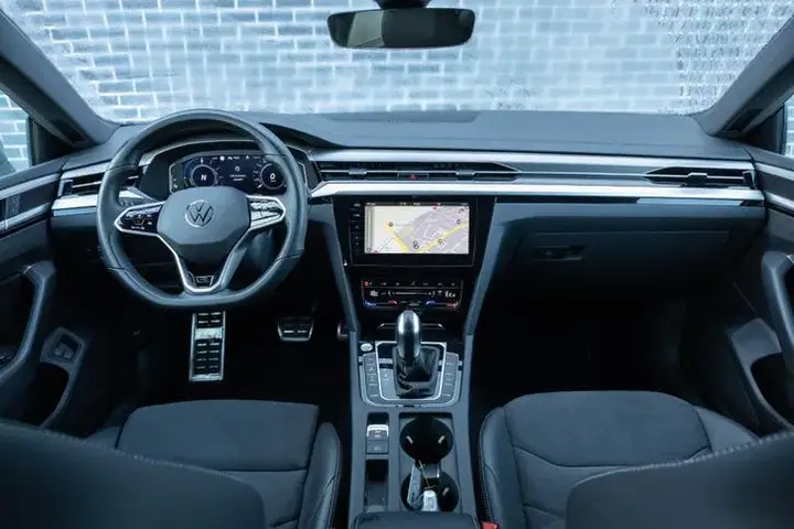 Volkswagen Arteon 2022 photo 2