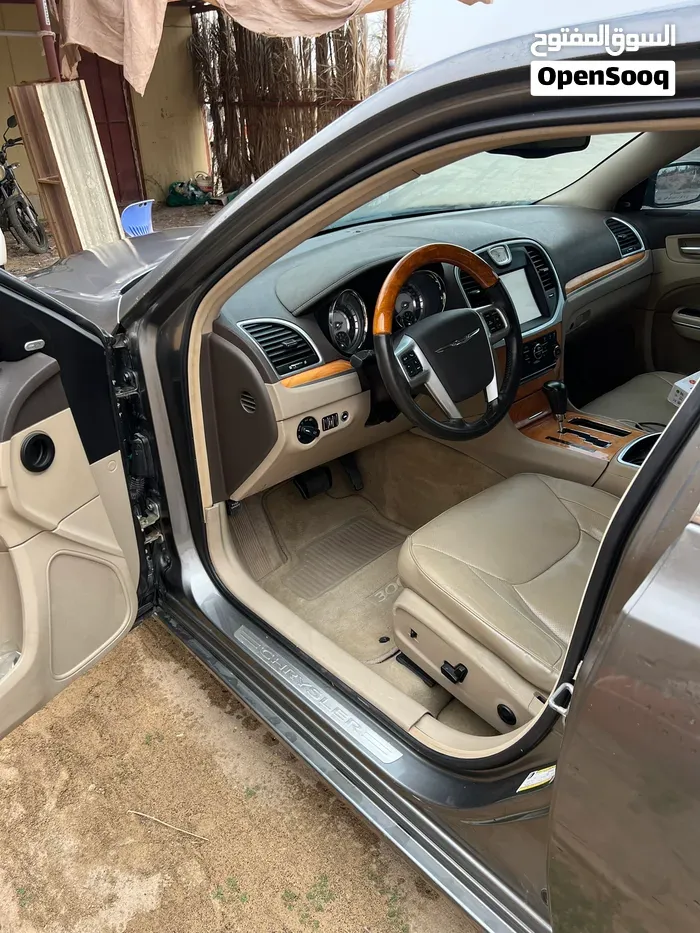 Chrysler 300 2014 photo 5
