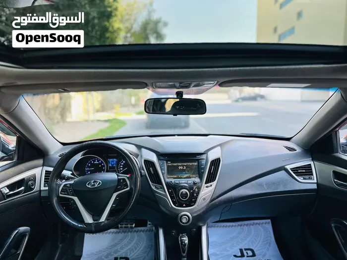 Hyundai Veloster 2013 photo 2