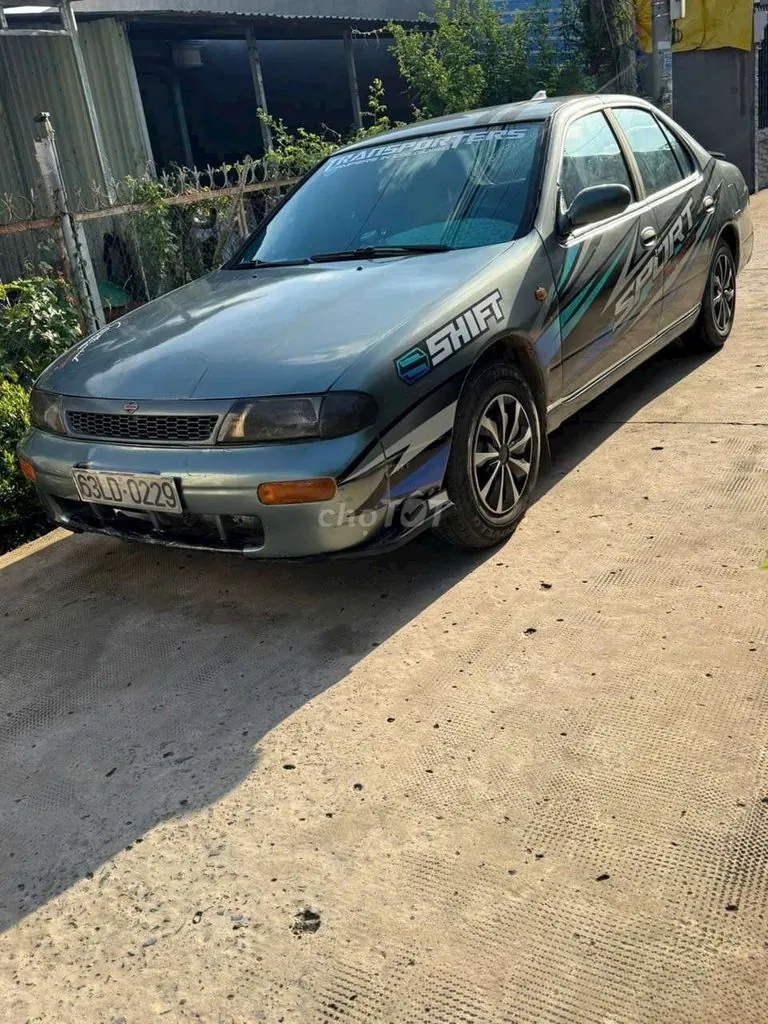 Nissan Bluebird