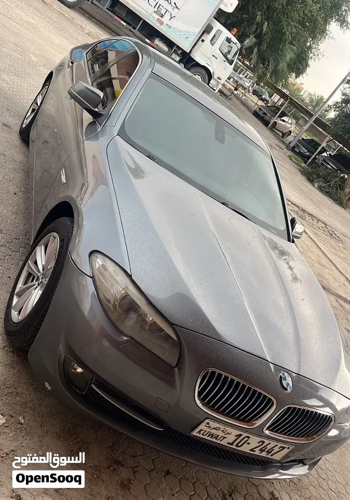 BMW 523I 2011 photo 4