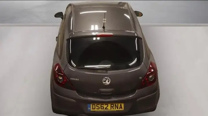 Vauxhall Corsa 2013 photo 3