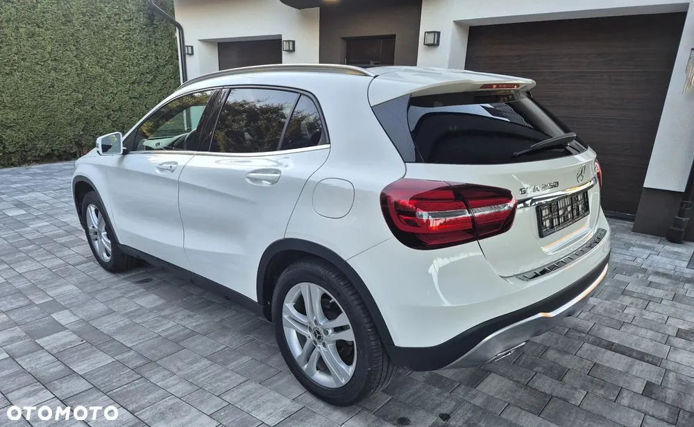 Mercedes-Benz Gla 2019 photo 5