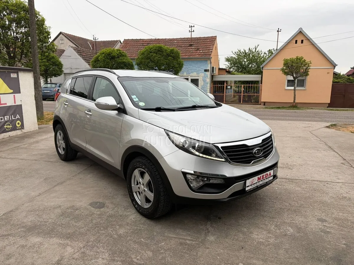 Kia Sportage 2010 photo 3