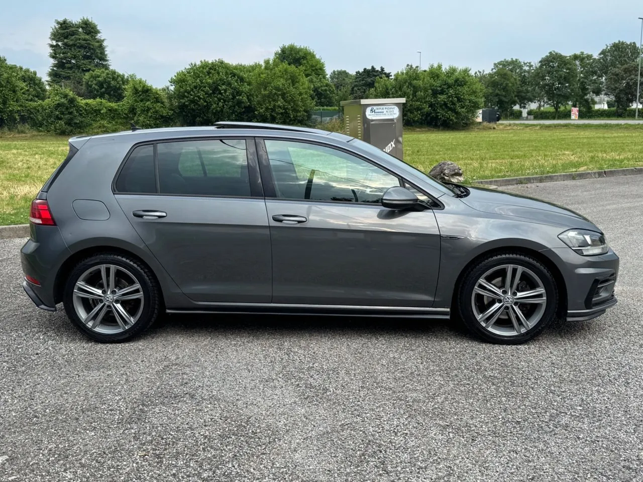 Volkswagen Golf 2018 photo 3