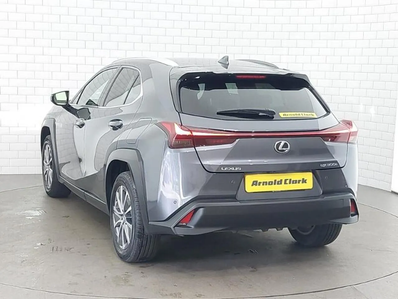 Lexus Ux 2023 photo 2