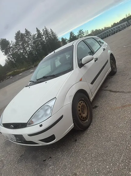 Ford Focus 2003 photo 4