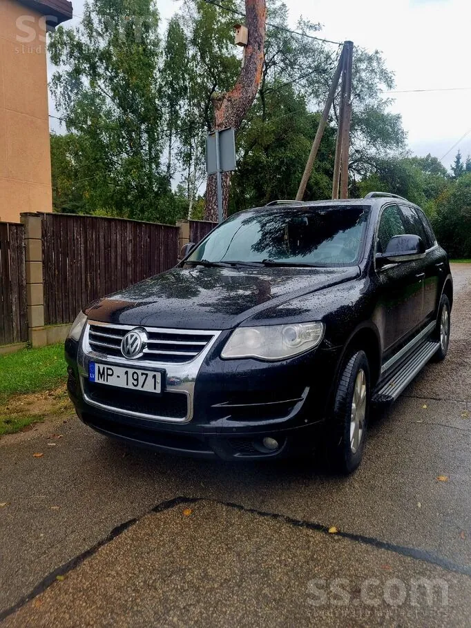 Volkswagen Touareg