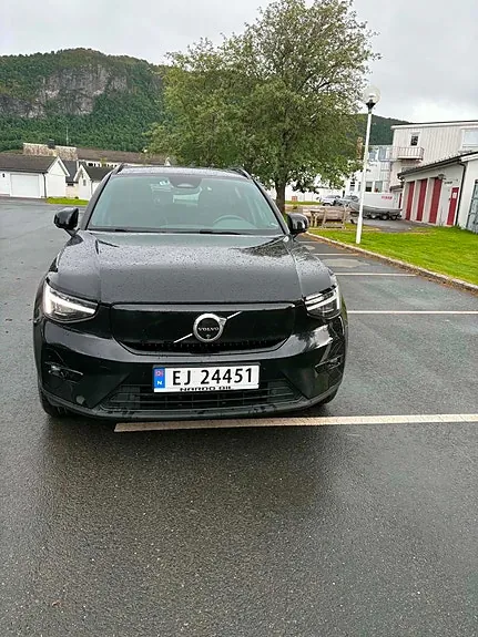 Volvo Xc40 2024 photo 3