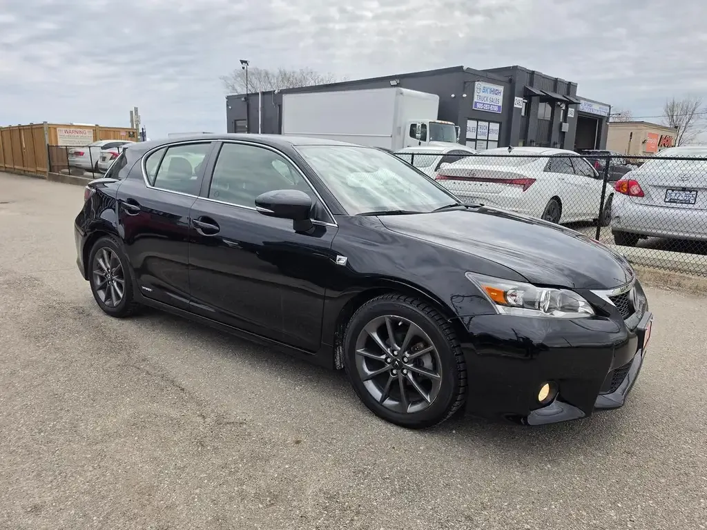 Lexus Ct 2013 photo 3