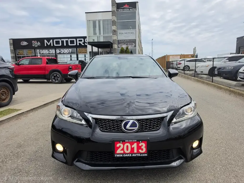 Lexus Ct 2013 photo 2
